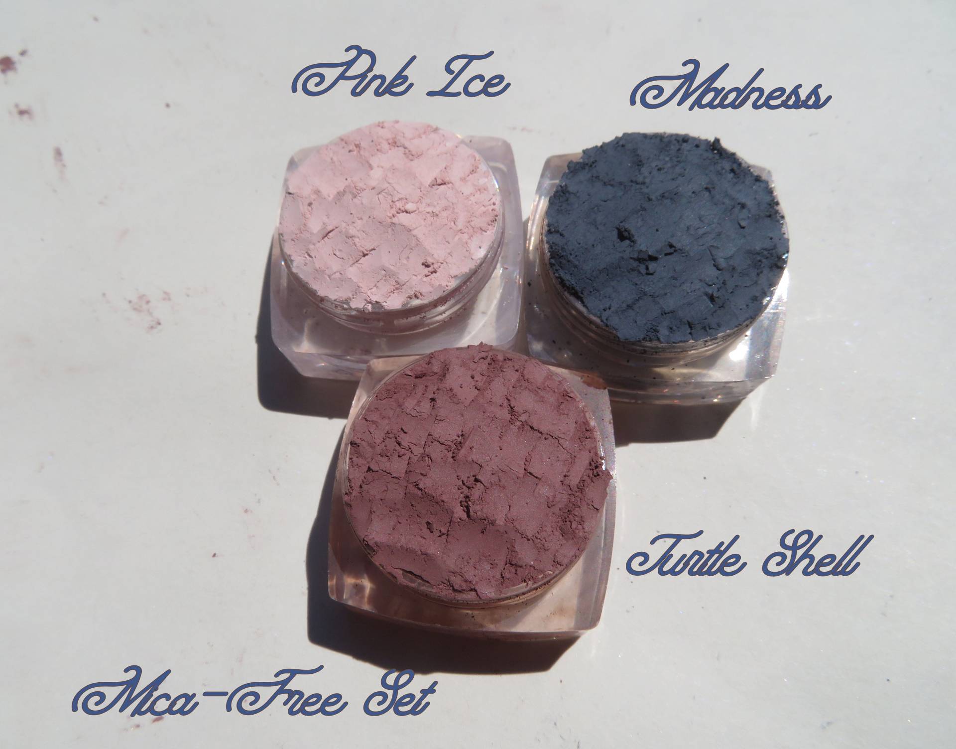 3-Teiliges Mica-Freies Mattes Mineral-Lidschatten-Geschenkset, Lose Pigmente, Tierversuchsfrei, Veganes Mineral Make-Up Lidschatten 3-Teiliges Mica-Freies Mattes Mineral-Lidschatten-Geschenkset, Lose Pigmente, Tierversuchsfrei, Veganes Mineral Make-Up Lidschatten von kmms