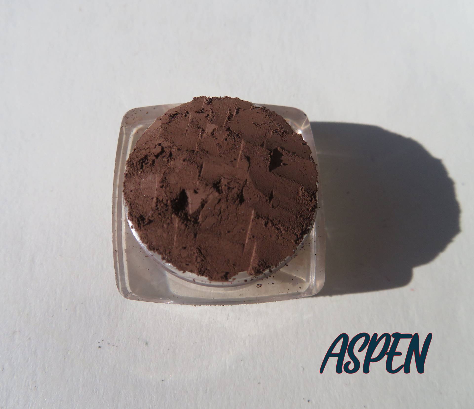 Aspen - Titanium Dioxide Free Matte Dunkelbrauner Mineral Lidschatten, Lose Pigmente Vegan Cruelty-Free, Make Up Lidschatten von kmms