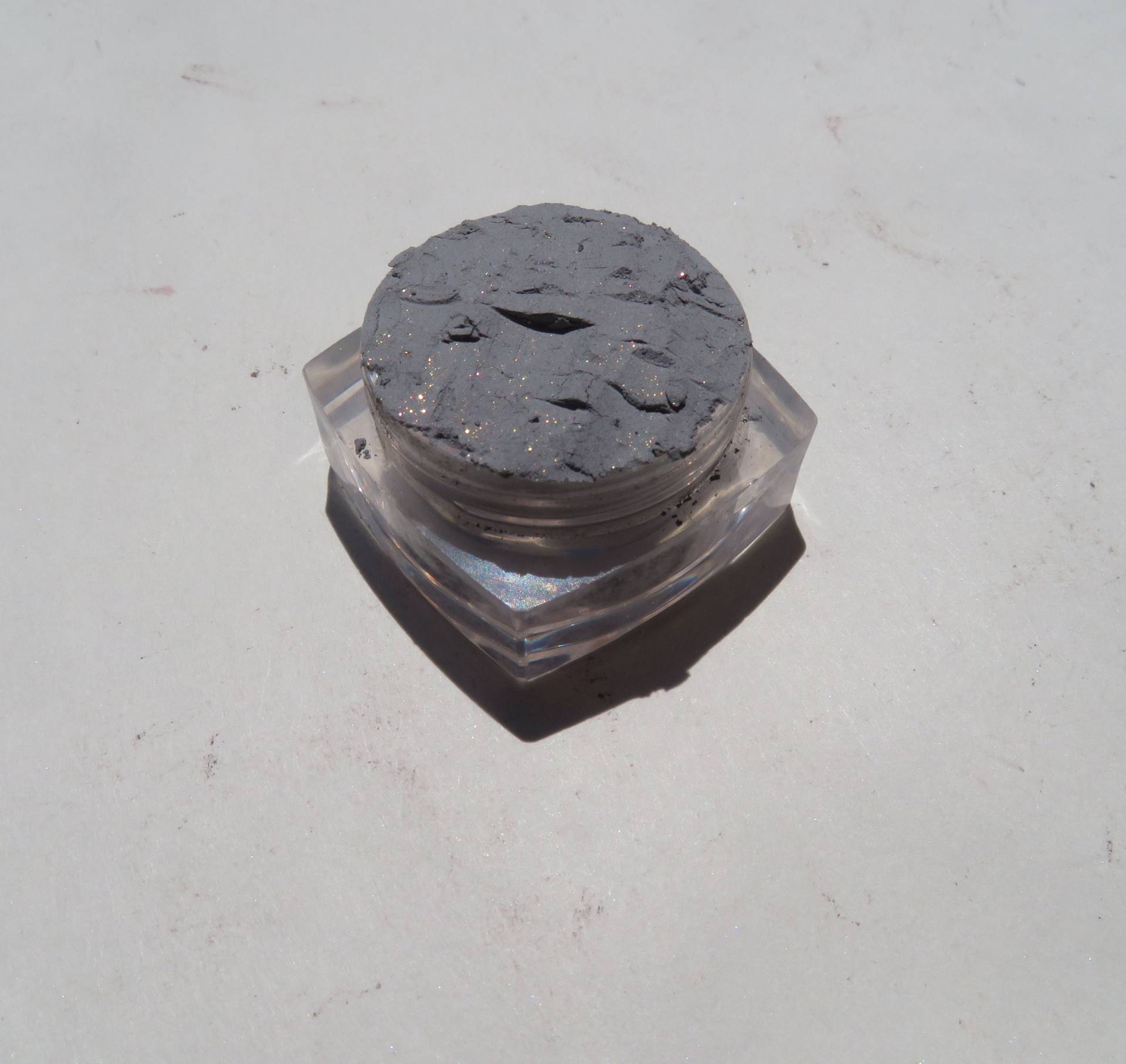 Mist - Hellblauer, Grauer Schimmernder Mineral-Lidschatten, Umweltfreundlich, Lose Pigmente, Veganer Mineral-Lidschatten Mist - Hellblauer, Grauer Schimmernder Mineral-Lidschatten, Umweltfreundlich, Lose Pigmente, Veganer Mineral-Lidschatten von kmms