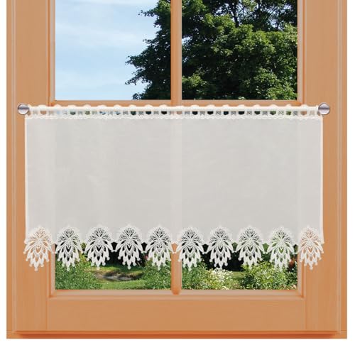 Klassische Scheibengardine Stina aus Vogtländischer Spitze | Feenhaus-Kurzgardine in Natur mit Spitzenabschluss | gemütlich-rustikaler Landhaus-Scheibenhänger mit Ornament-Muster | HxB 44 x 80 cm von kollektion MT