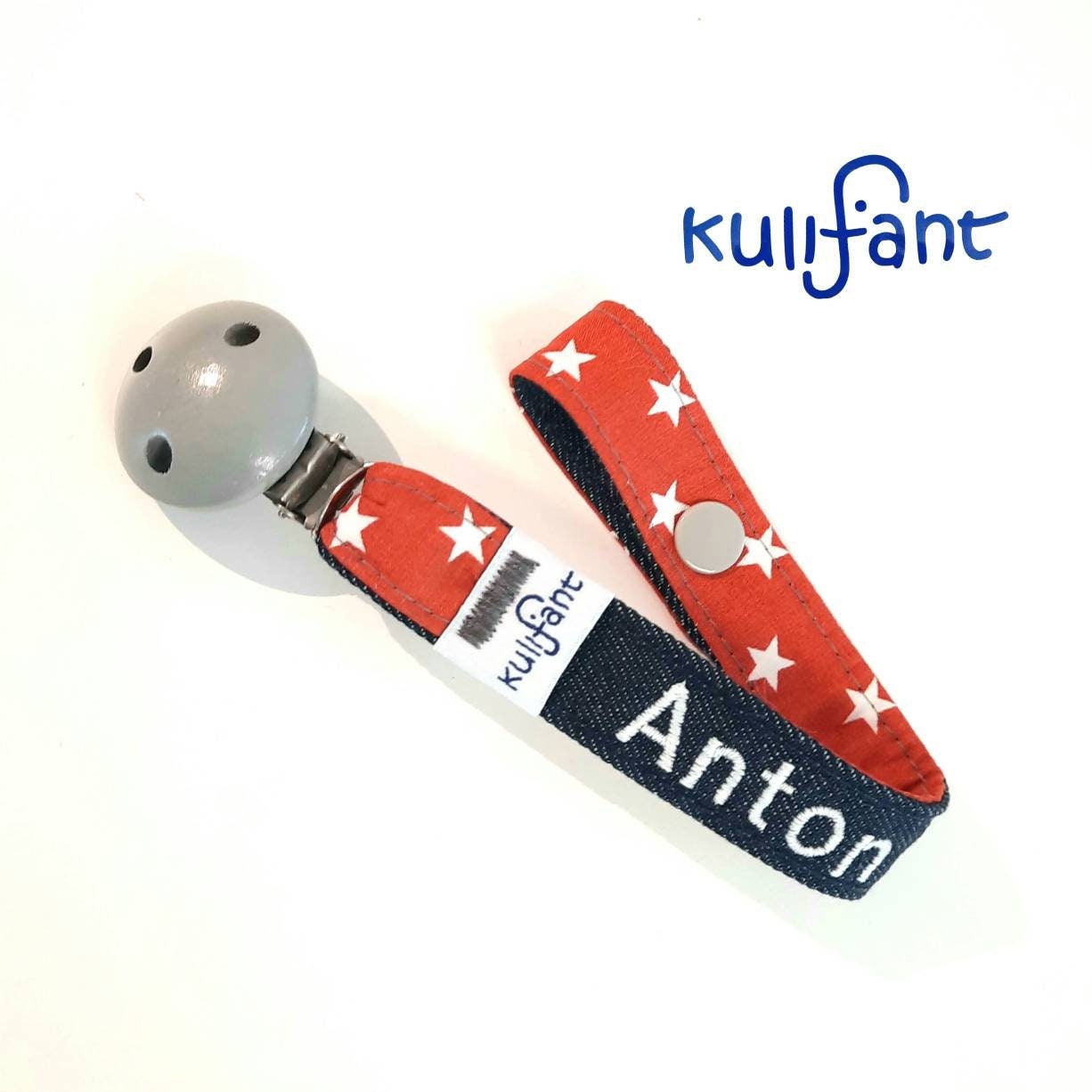 Jeans Denim Schnullerband Name/Mit Namen Bestickt Leuchtet Im Dunkeln Stickgarn Sterne Design/Fluoreszierend Jeans Denim Schnullerband Name/Mit Namen Bestickt Leuchtet Im Dunkeln Stickgarn Sterne Design/Fluoreszierend von kulifant