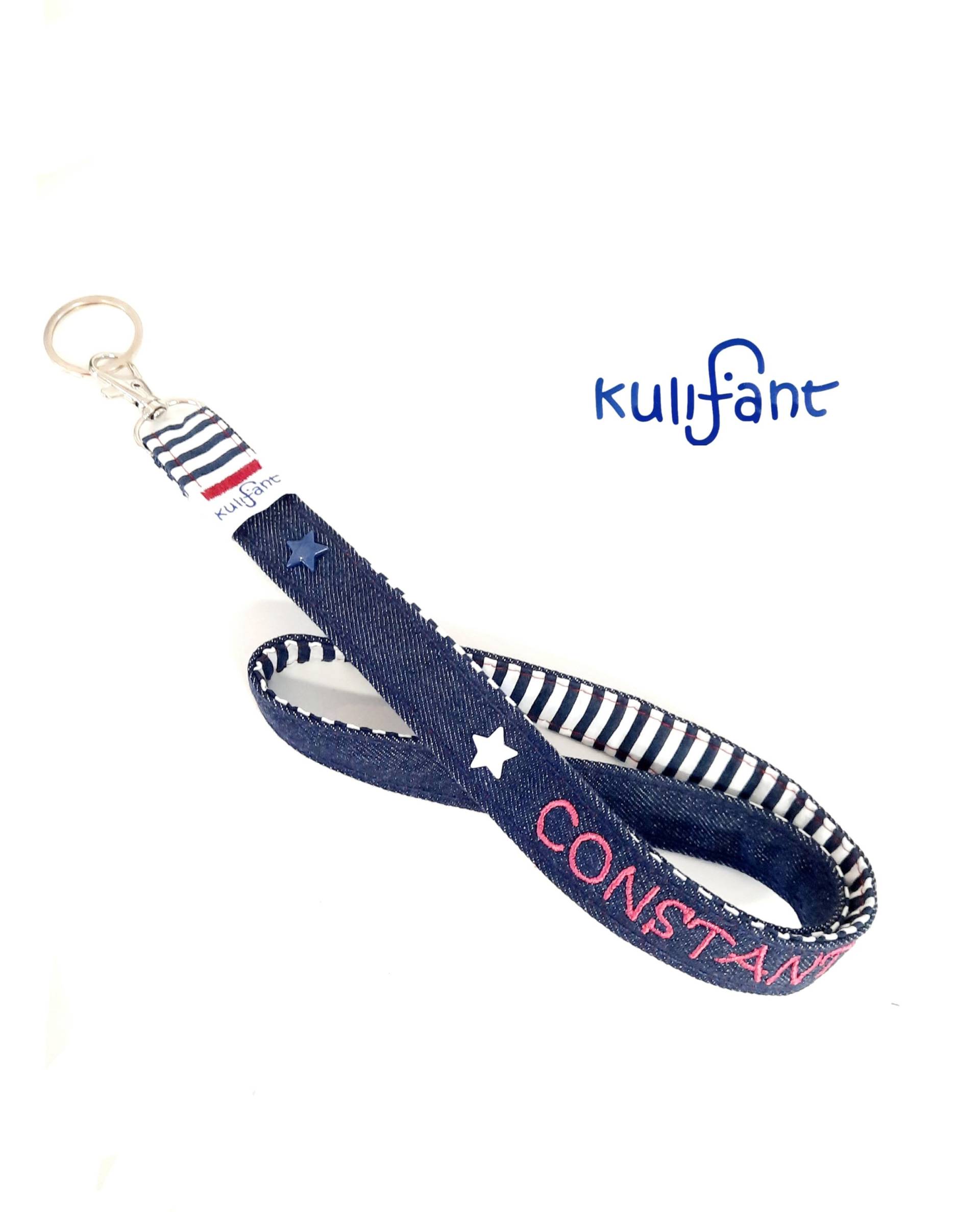 Personalisiertes Cooles Denim Schlüsselband Für Schultüte Kindergarten Schule Maritim Blau Namen Name Bordeaux Stickfarbe Wählbar 1.schultag Personalisiertes Cooles Denim Schlüsselband Für Schultüte Kindergarten Schule Maritim Blau Namen Name Bordeaux Stickfarbe Wählbar 1.schultag von kulifant