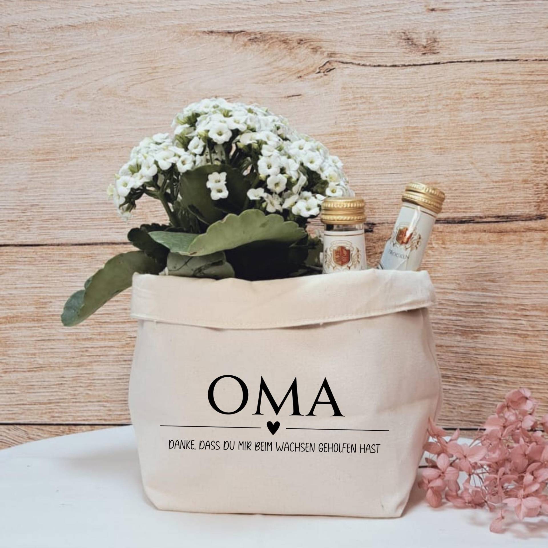 Geschenkkörbchen/ Geschenkkorb Zum Selbstbefüllen "Oma - Danke, Dass Du Mir Beim Wachsen Geholfen Hast" Geschenkkörbchen/ Geschenkkorb Zum Selbstbefüllen "Oma - Danke, Dass Du Mir Beim Wachsen Geholfen Hast" von liiebevollverschenkt
