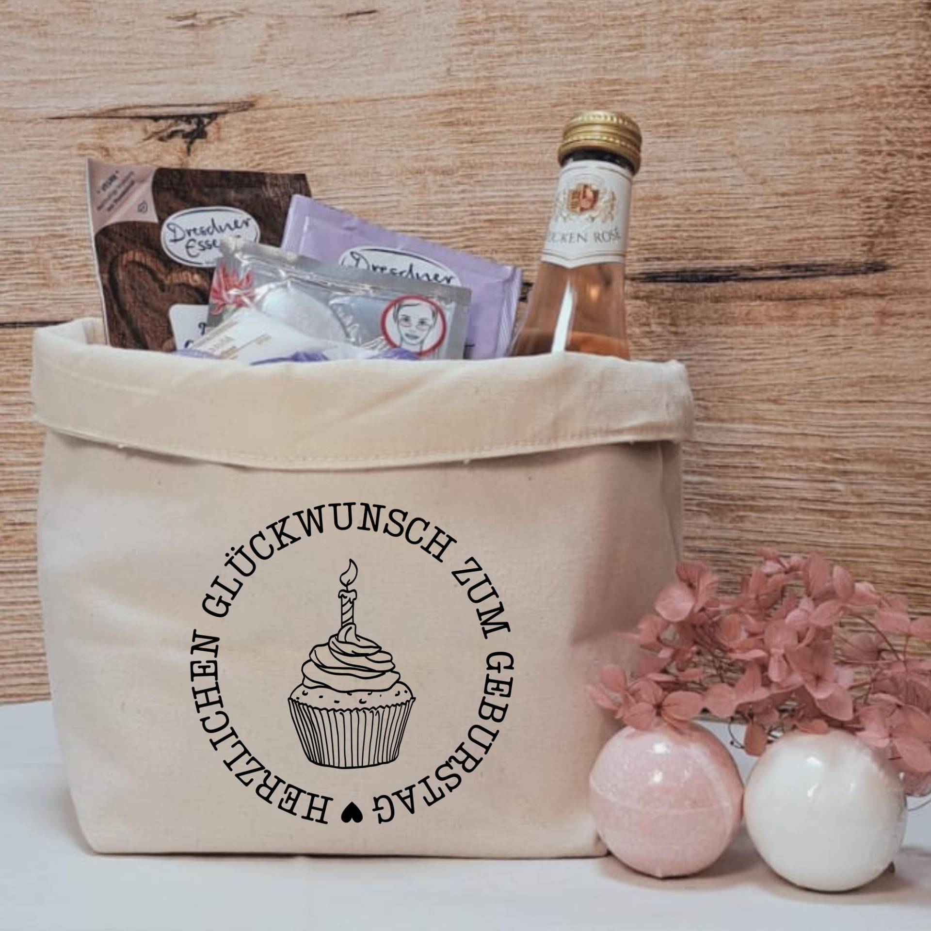 Geschenkkörbchen/Geschenkkorb Zum Selbstbefüllen " Herzlichen Glückwunsch Geburtstag" Geschenkkörbchen/Geschenkkorb Zum Selbstbefüllen " Herzlichen Glückwunsch Geburtstag" von liiebevollverschenkt