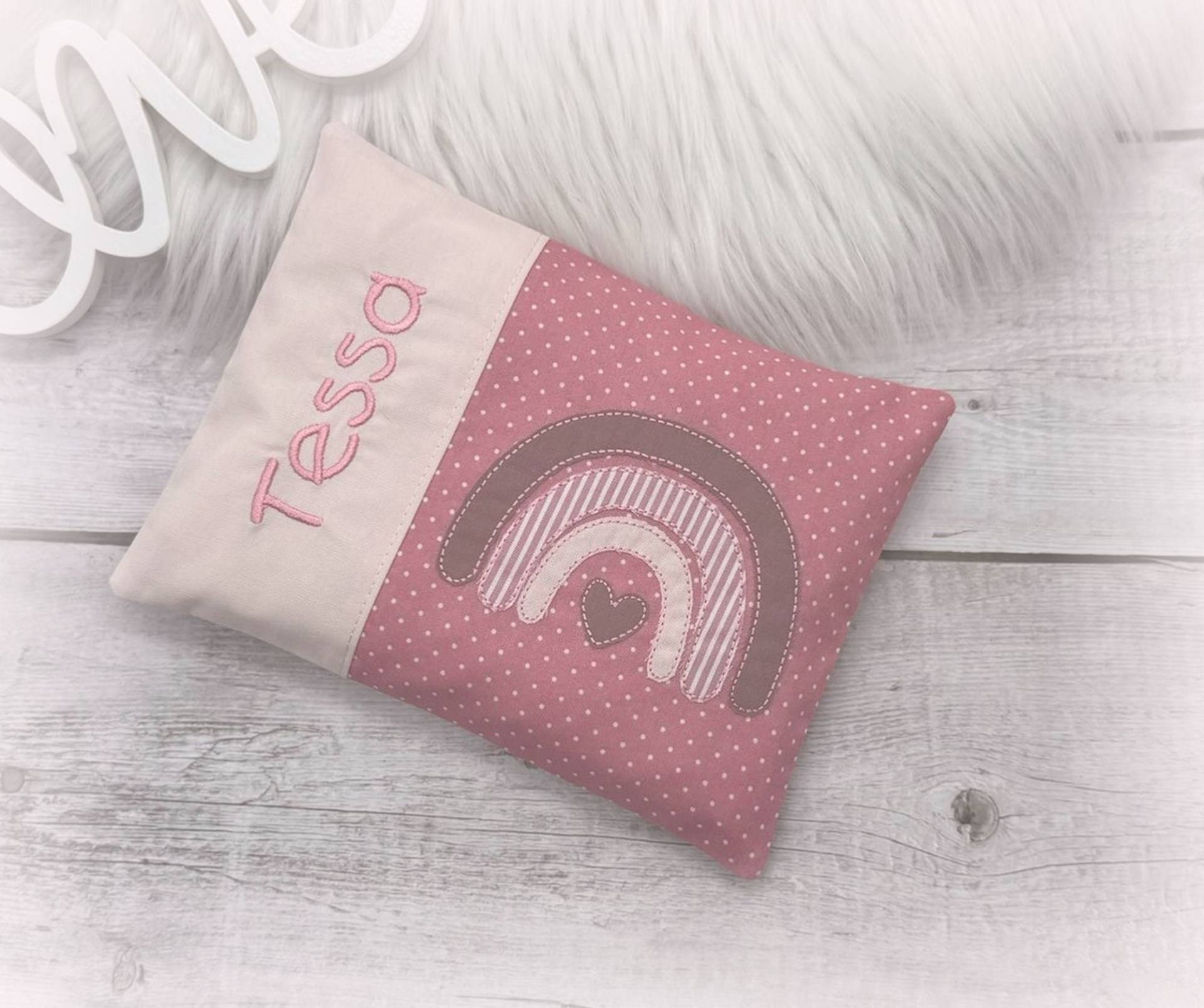 Wärmekissen Personalisierbar, Babywärmekissen, Körnerkissen | Regenbogen Dinkel-, Raps - Oder Kirschkernfüllung Wärmekissen Personalisierbar, Babywärmekissen, Körnerkissen | Regenbogen Dinkel-, Raps - Oder Kirschkernfüllung von lineluCologne