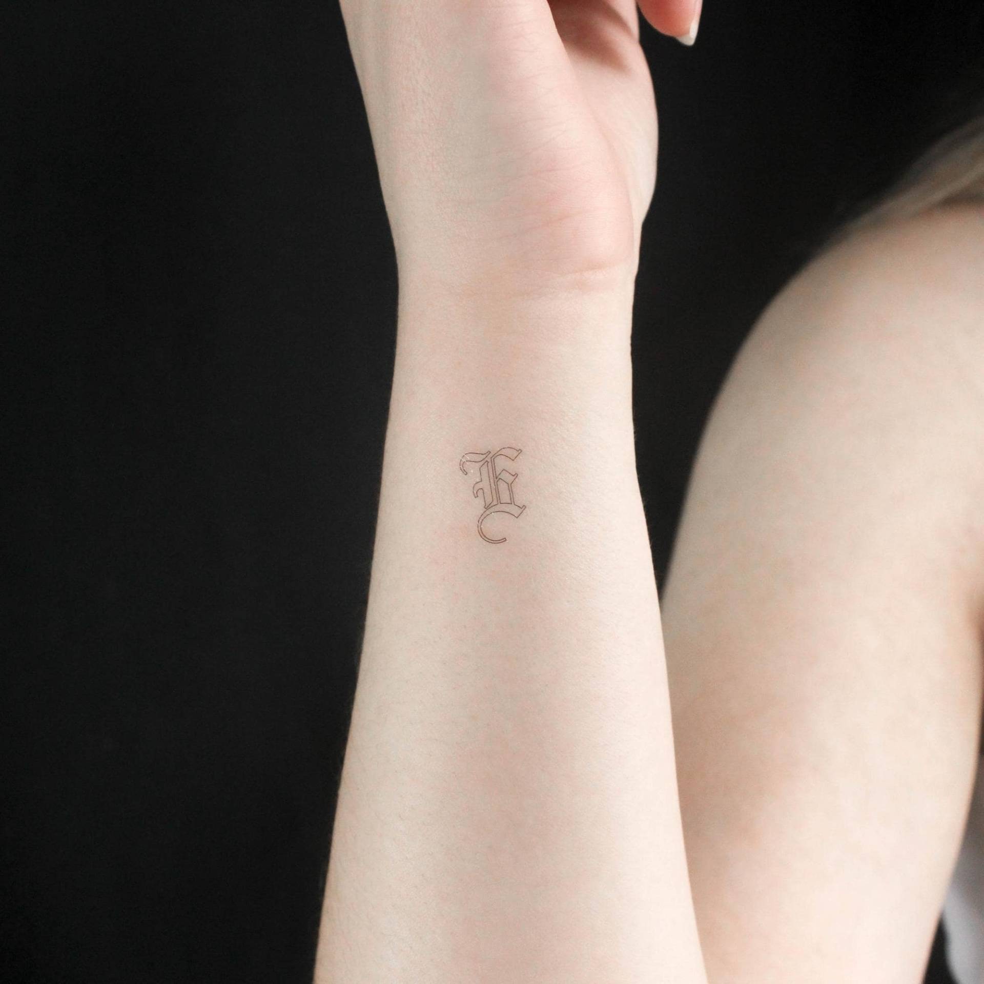 Gothic Style E Buchstabe Temporäres Tattoo | 3Er Set Gothic Style E Buchstabe Temporäres Tattoo | 3Er Set von littletattoos