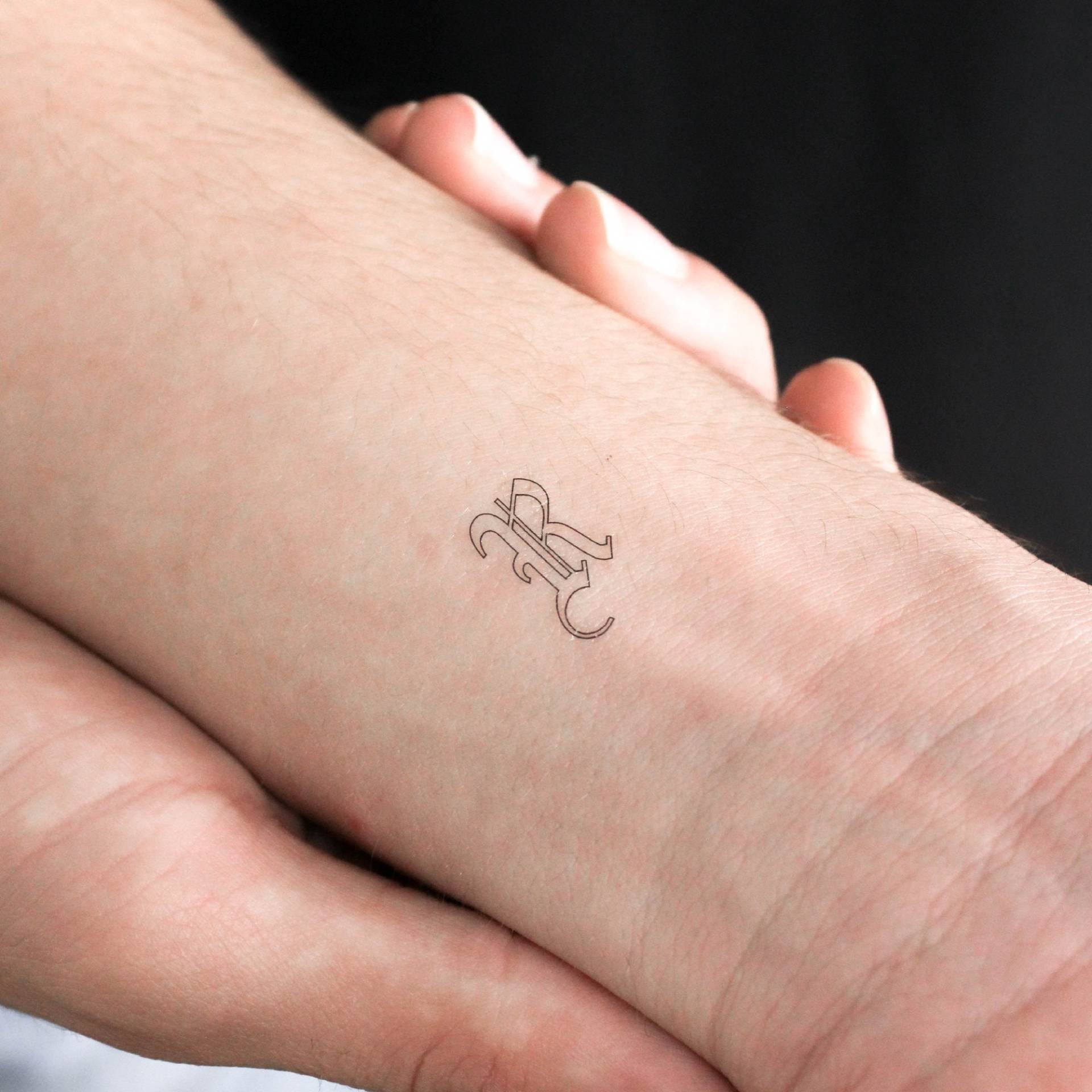 Gothic Style R Buchstabe Temporäres Tattoo | 3Er Set Gothic Style R Buchstabe Temporäres Tattoo | 3Er Set von littletattoos