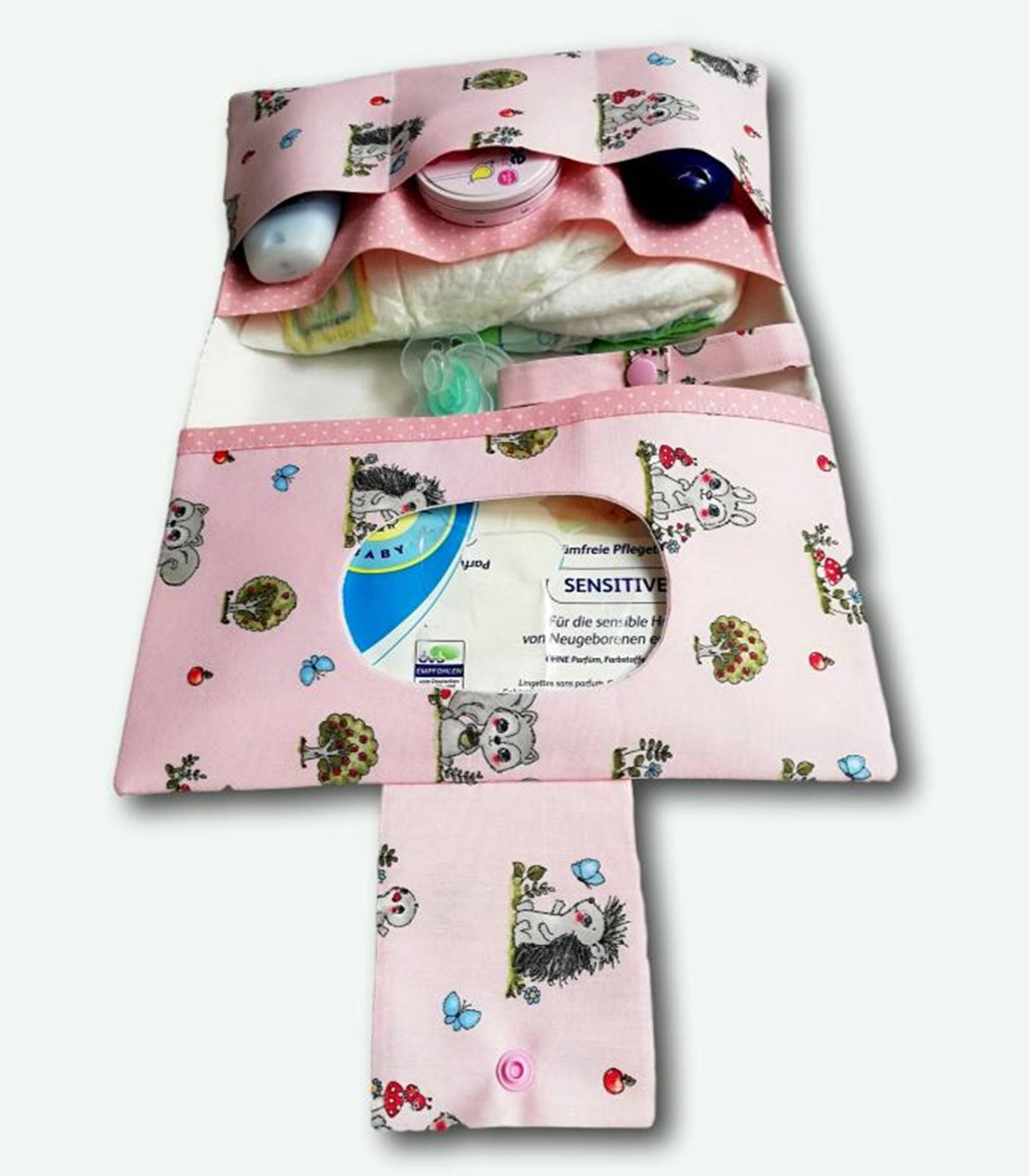 Windeltasche/Wickeltasche Waldtiere Mädchen Mit Namen Diaper Bag Rosa 27x17, 5cm Windeltasche/Wickeltasche Waldtiere Mädchen Mit Namen Diaper Bag Rosa 27x17, 5cm von loveclothingByAnne