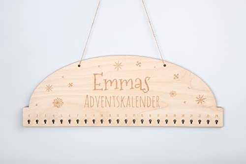 Adventskalender 'Schneeflocke' aus Holz mit Wunschnamen personalisiert, Gravur, wiederverwendbar, Maße 50x18cm Adventskalender 'Schneeflocke' aus Holz mit Wunschnamen personalisiert, Gravur, wiederverwendbar, Maße 50x18cm von lunabee