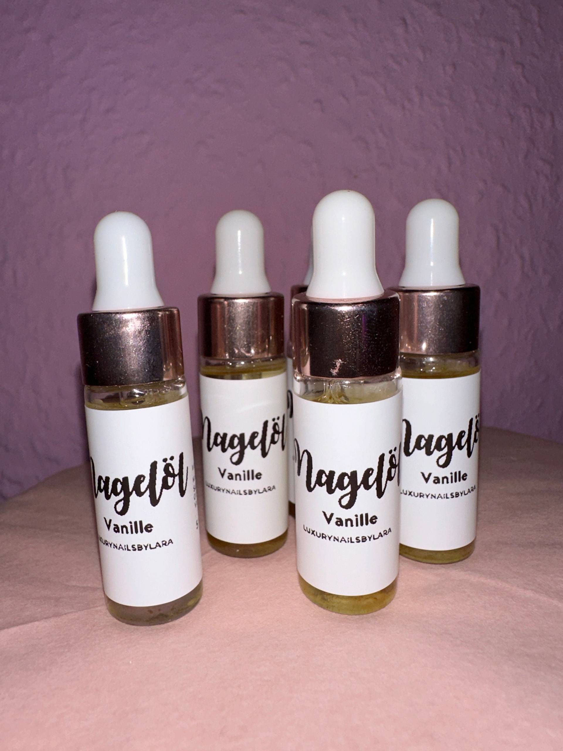 Nagel Öl Vanille 1 Stück Nagel Öl Vanille 1 Stück von luxurynailsbylara