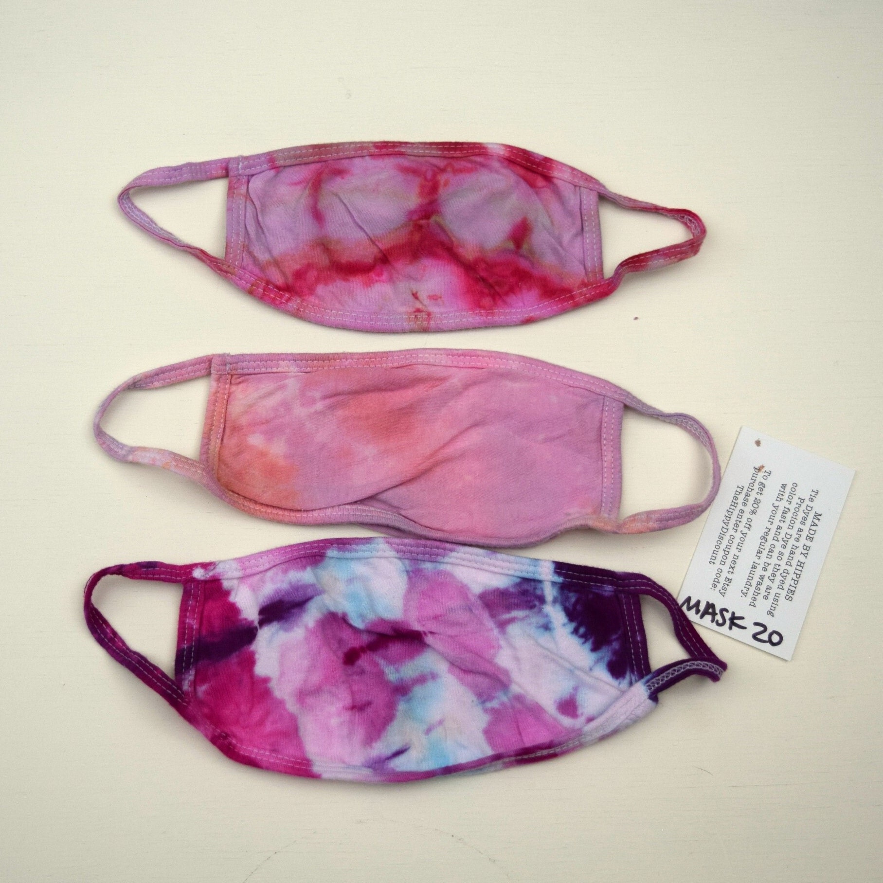 Maskenpackung #20 ~ 3Er Set Eisfarben Krawatte Maske Erwachsene Klein | 2 Lagen Baumwolle Jersey Stoff Earloops Dehnbar, Nicht Verstellbar Rosa von madebyhippies