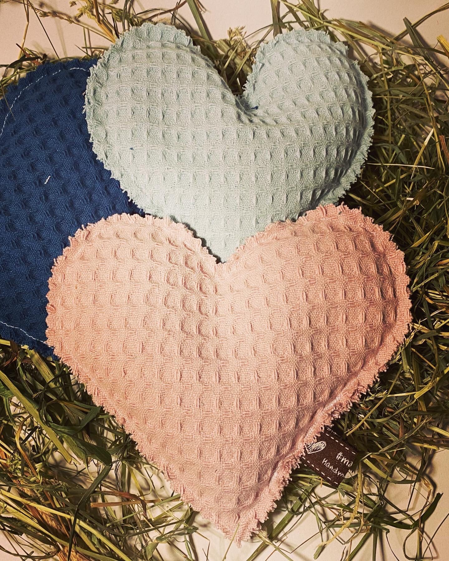 Bio Dinkelkissen Körnerkissen Herz Baby Kinder Erwachsene Klein Rosa Blau Mint Kühlkissen Bio Dinkelkissen Körnerkissen Herz Baby Kinder Erwachsene Klein Rosa Blau Mint Kühlkissen von madebymelkle