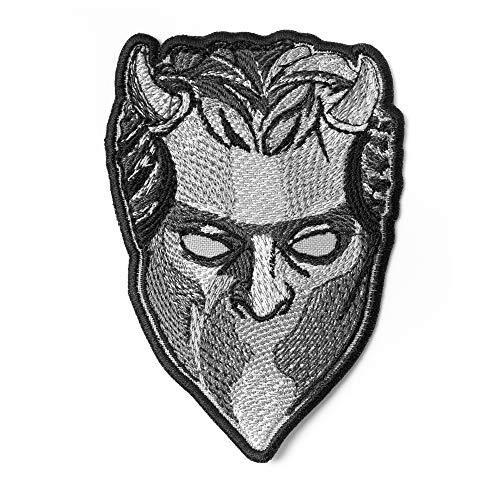 Embrosoft Ghost Band Nameless Ghoul Gray Mask Embroidered Patch - Pack of 1 Heavy Metal Embroidery Emblem - Iron On and Sew On Applique Patch for Biker - 6.9 cmx10.2 cm Embrosoft Ghost Band Nameless Ghoul Gray Mask Embroidered Patch - Pack of 1 Heavy Metal Embroidery Emblem - Iron On and Sew On Applique Patch for Biker - 6.9 cmx10.2 cm von martytradingofficial
