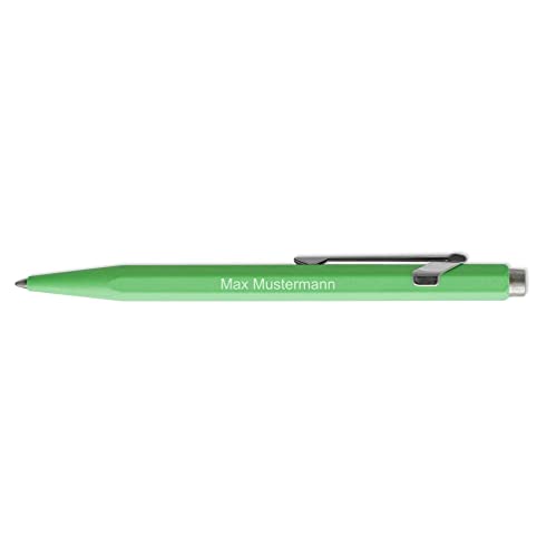 Caran d'Ache Kugelschreiber 849 personalisiert mit Namen oder Text | Mine in blau | Farbe neongrün von meinnotizbuch.de