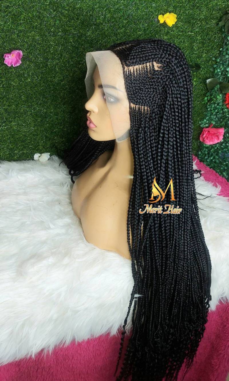 Geflochtene Perücke, Box Geflochtene Cornrow Lava-Perücken Perücken Für Schwarze Frauen Faux Locs Goddess Lace Front von merithairs