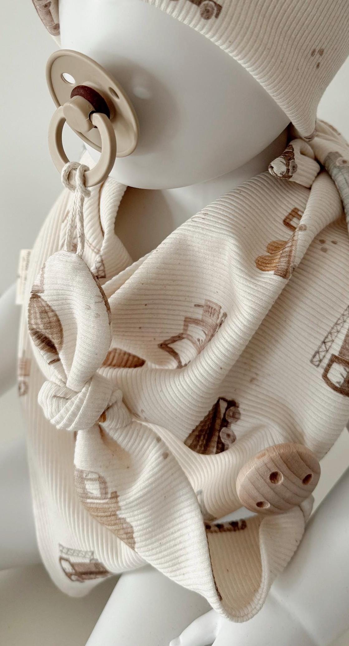 Schnullerkette Beige Rippjersey Fahrzeuge | Schnullerband Naturtöne Accessoires Geburt Geschenk Zur Schnullerkette Beige Rippjersey Fahrzeuge | Schnullerband Naturtöne Accessoires Geburt Geschenk Zur von mimasherzwerk