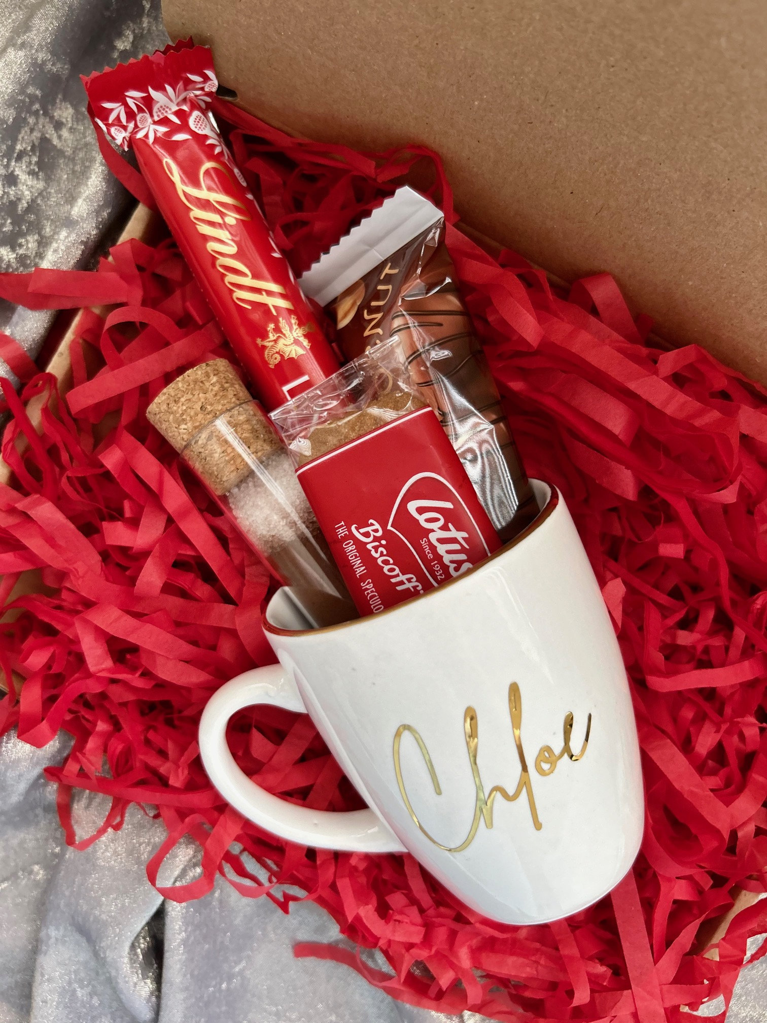 Personalisierte Geburtstag Geschenbox, Wohlfühlgeschenk, Tasse Aus Keramik, Geschenk Box Für Frauen Personalisierte Geburtstag Geschenbox, Wohlfühlgeschenk, Tasse Aus Keramik, Geschenk Box Für Frauen von minanadesign