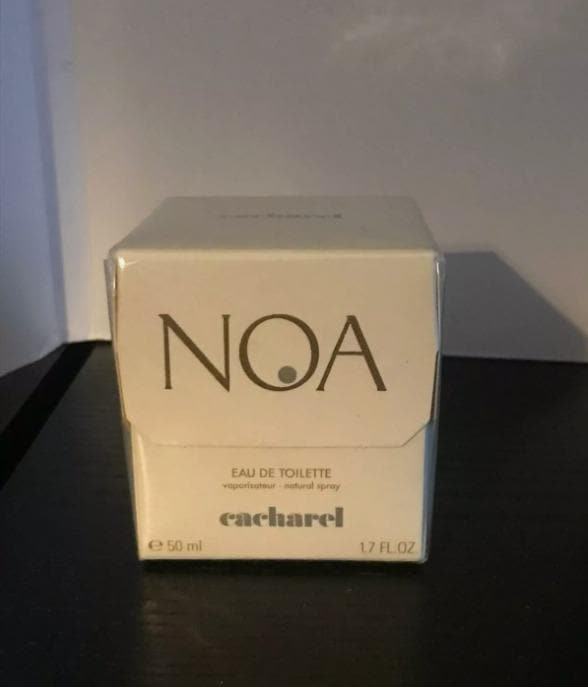 Eingestellter Duft C A Ch R E L Noa 50 Ml Vintage, Neu Voll, Bedampft, Inklusive Originalverpackung - Must Have in Folien Eingestellter Duft C A Ch R E L Noa 50 Ml Vintage, Neu Voll, Bedampft, Inklusive Originalverpackung - Must Have in Folien von miniperfumes