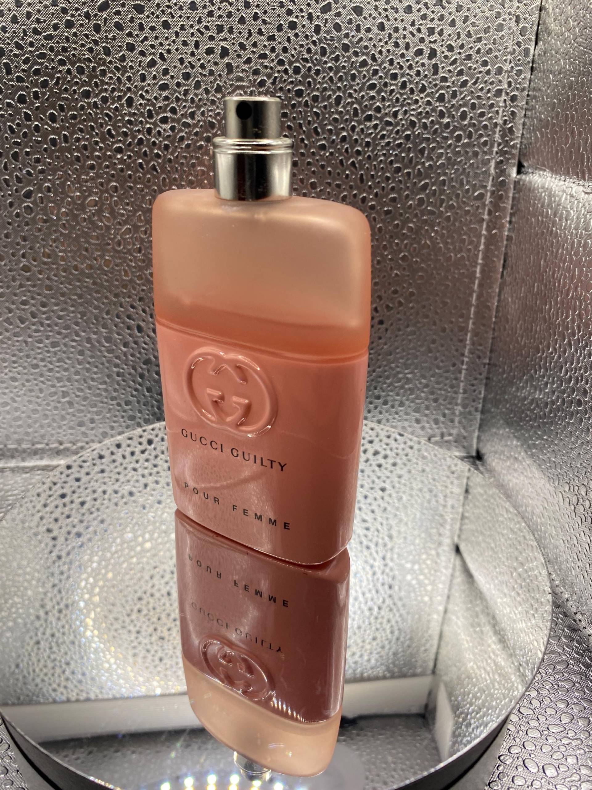 G U I L T Y Love Edition Pour Femme - Eau De Parfum 50 Ml Limited Edition Eingestellt, Sehr Schwer Zu Finden Must Have Geschenk G U I L T Y Love Edition Pour Femme - Eau De Parfum 50 Ml Limited Edition Eingestellt, Sehr Schwer Zu Finden Must Have Geschenk von miniperfumes