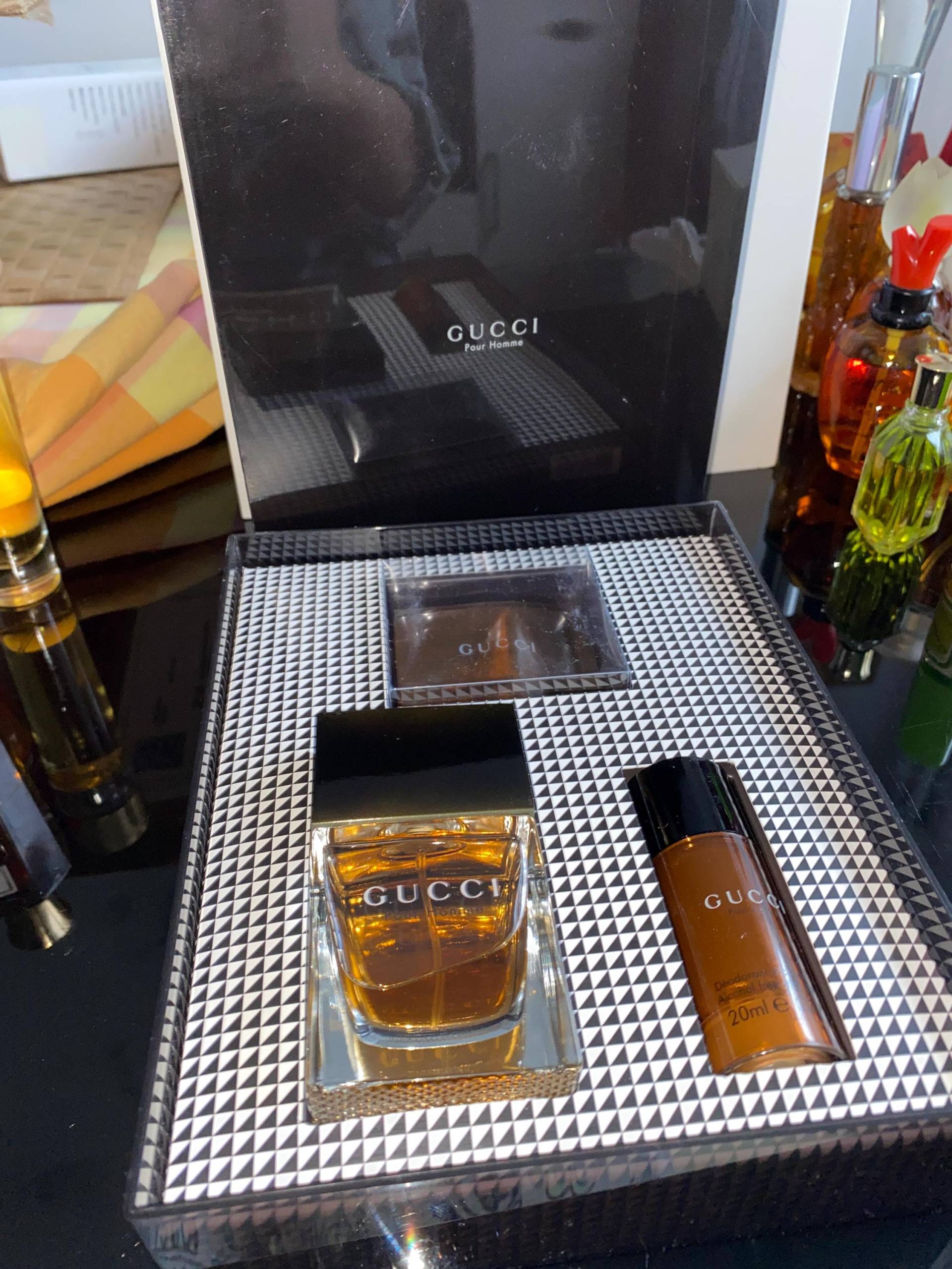 G. Pour Homme Edt 50+40+20Ml Sehr Schwer Zu Finden Ausverkauft. Selbstverständlich Original, Aus Eigener Sammlung, Mit Box Siehe Foto G. Pour Homme Edt 50+40+20Ml Sehr Schwer Zu Finden Ausverkauft. Selbstverständlich Original, Aus Eigener Sammlung, Mit Box Siehe Foto von miniperfumes