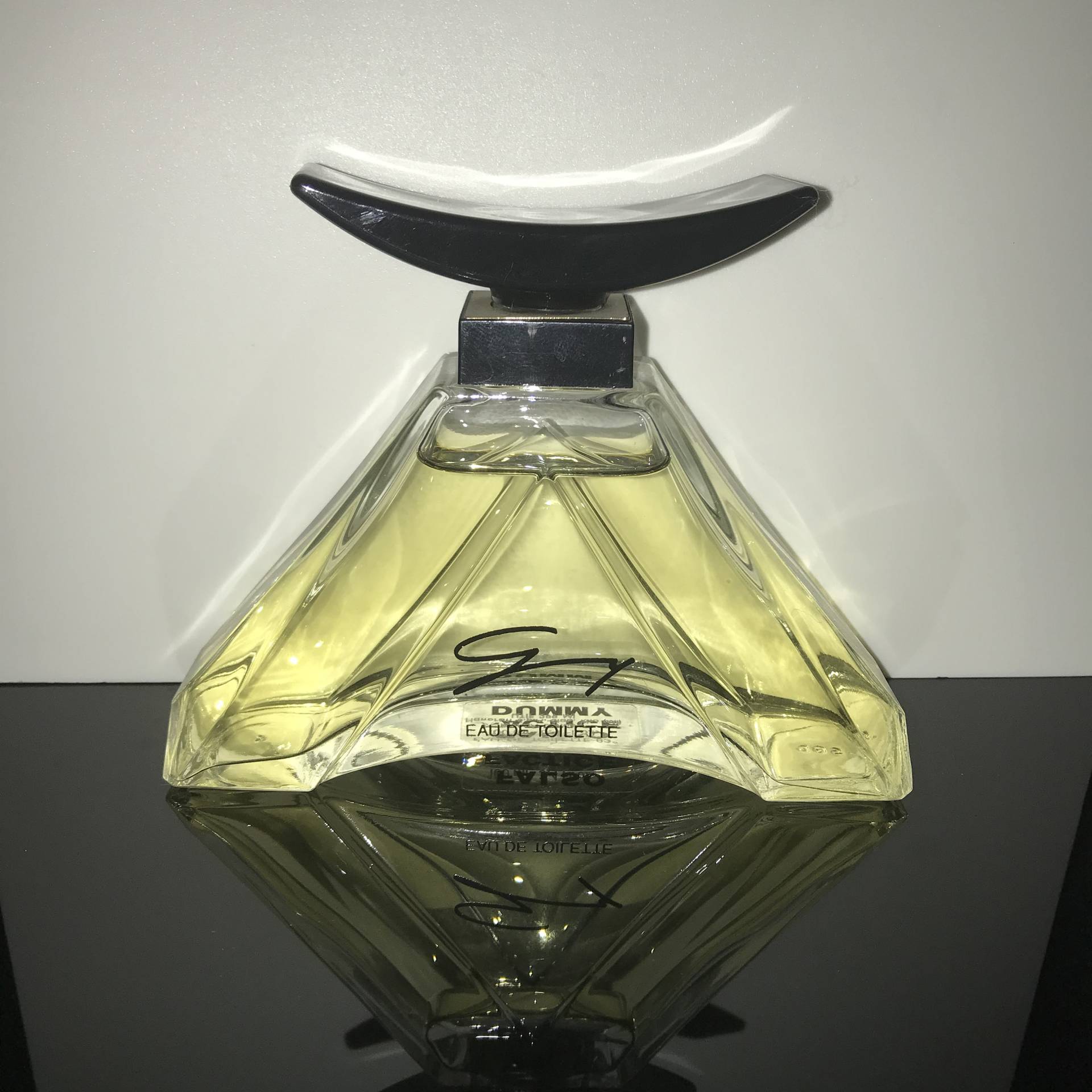 Genny - Factice 100 cm Vintage Selten Genny - Factice 100 cm Vintage Selten von miniperfumes