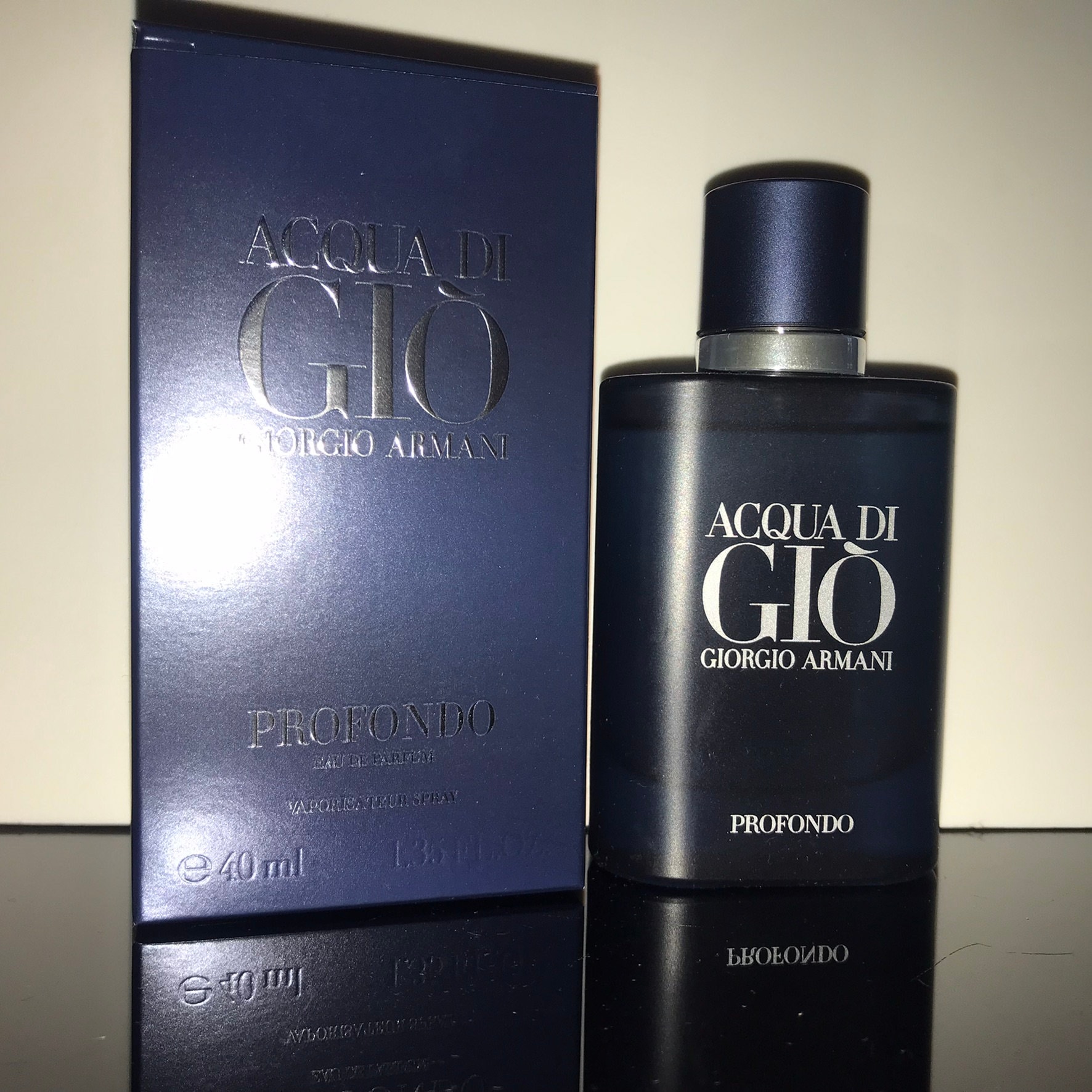 Giorgio Armani - Acqua Di Gio Profondo Eau De Parfum 40 Ml Siehe Beschreibung Und Fotos Mit Box, Sehr Gut Als Geschenk Für Ihn Geeignet von miniperfumes