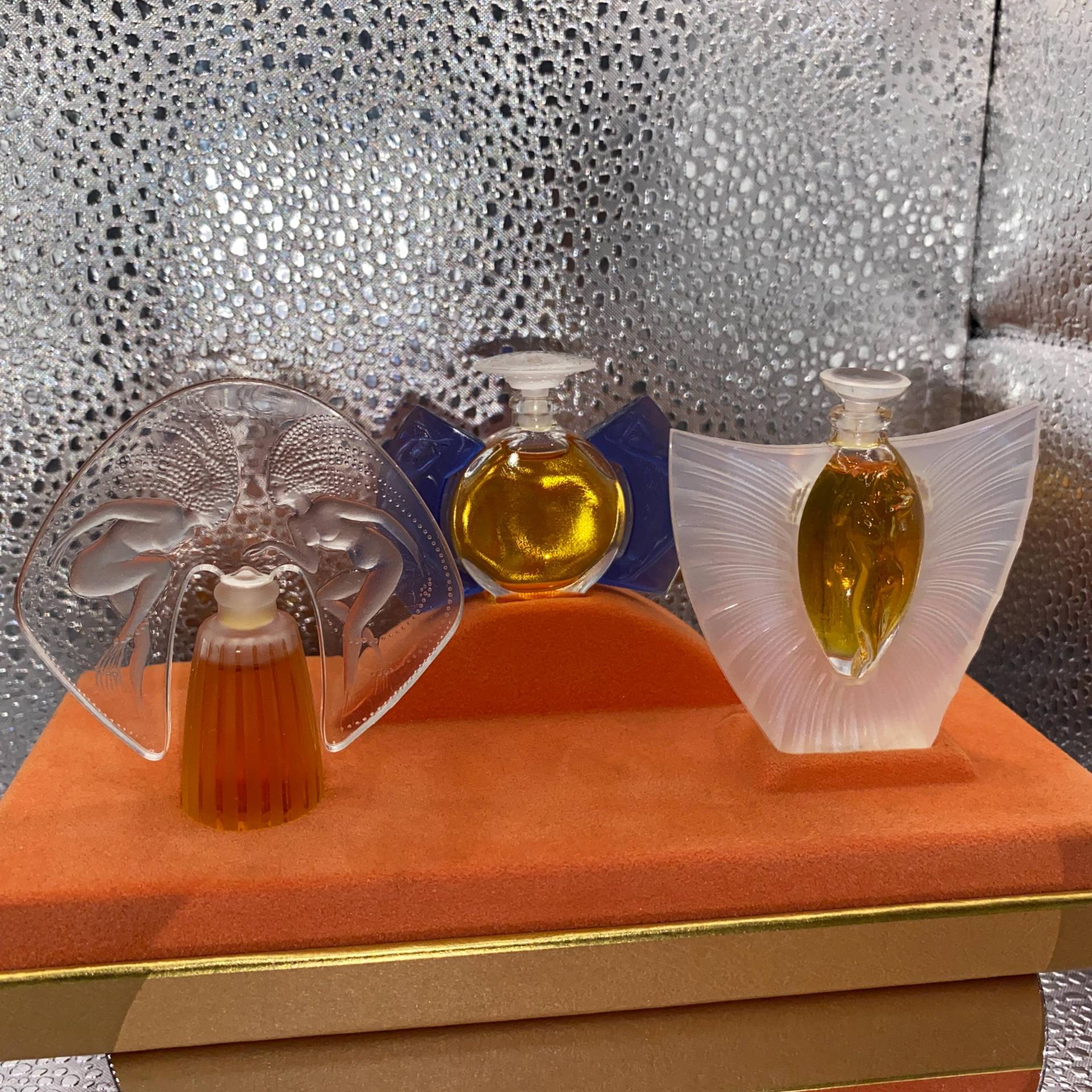 Lalique - Les Introuvables The Ultimative Collection 3x 12, 5 Extrait Rar, Vintage Ein Must Have Für Sammler Sehr Selten, Eingestellt Lalique - Les Introuvables The Ultimative Collection 3x 12, 5 Extrait Rar, Vintage Ein Must Have Für Sammler Sehr Selten, Eingestellt von miniperfumes