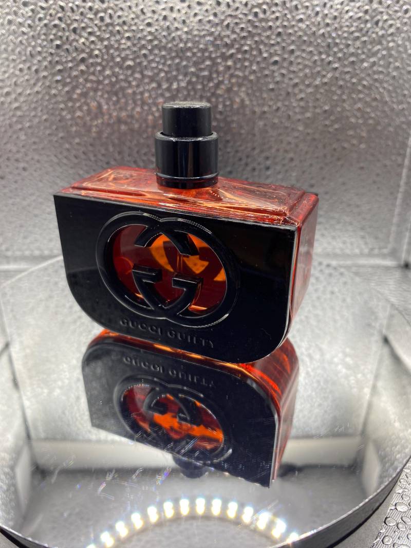 Vtg Guilty Black Eau De Toilette 30 Ml - Must Have, Original Aus Meiner Eigenen Sammlung, Alles Gute Zum Valentinstag, Geburtstag Geschenk Für Sie Vtg Guilty Black Eau De Toilette 30 Ml - Must Have, Original Aus Meiner Eigenen Sammlung, Alles Gute Zum Valentinstag, Geburtstag Geschenk Für Sie von miniperfumes
