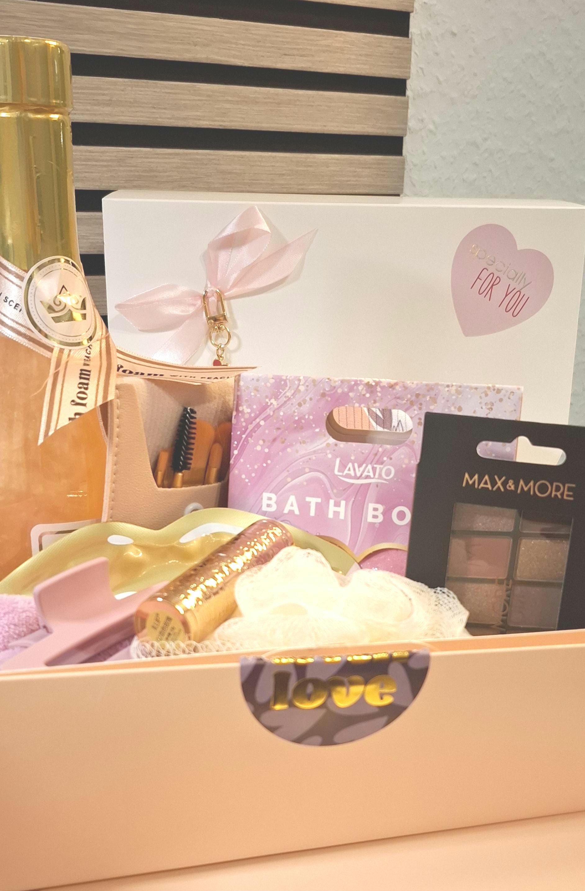Beautybox/Geschenkbox Personalisiert/Valentinstag/Exklusives Design/Set/Geburtstag/Freundin/Muttertag/Frauen/Weihnachtsgeschenk/Vegan/Love Beautybox/Geschenkbox Personalisiert/Valentinstag/Exklusives Design/Set/Geburtstag/Freundin/Muttertag/Frauen/Weihnachtsgeschenk/Vegan/Love von mybeautyshopbox