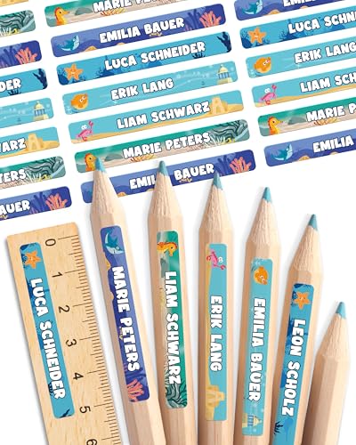 mycustomy – Namensaufkleber Kinder & Namensaufkleber Schule 0+ aus FSC-Papier mit Bio-basiertem Kleber – Etiketten Kleidung 50x6mm mycustomy – Namensaufkleber Kinder & Namensaufkleber Schule 0+ aus FSC-Papier mit Bio-basiertem Kleber – Etiketten Kleidung 50x6mm von mycustomy