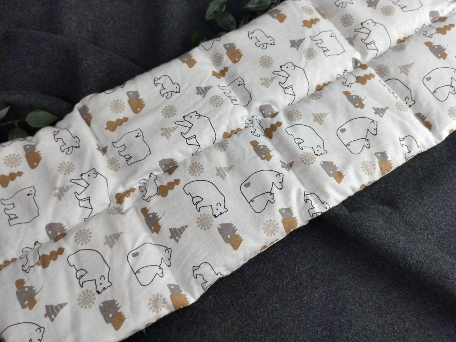 Körnerkissen Xxl in 3 Größen - 25X20 Bis 75X20cm Und Wahlweise Mit Lavendel Eisbärmotiv Weiß Körnerkissen Xxl in 3 Größen - 25X20 Bis 75X20cm Und Wahlweise Mit Lavendel Eisbärmotiv Weiß von nadelundholz