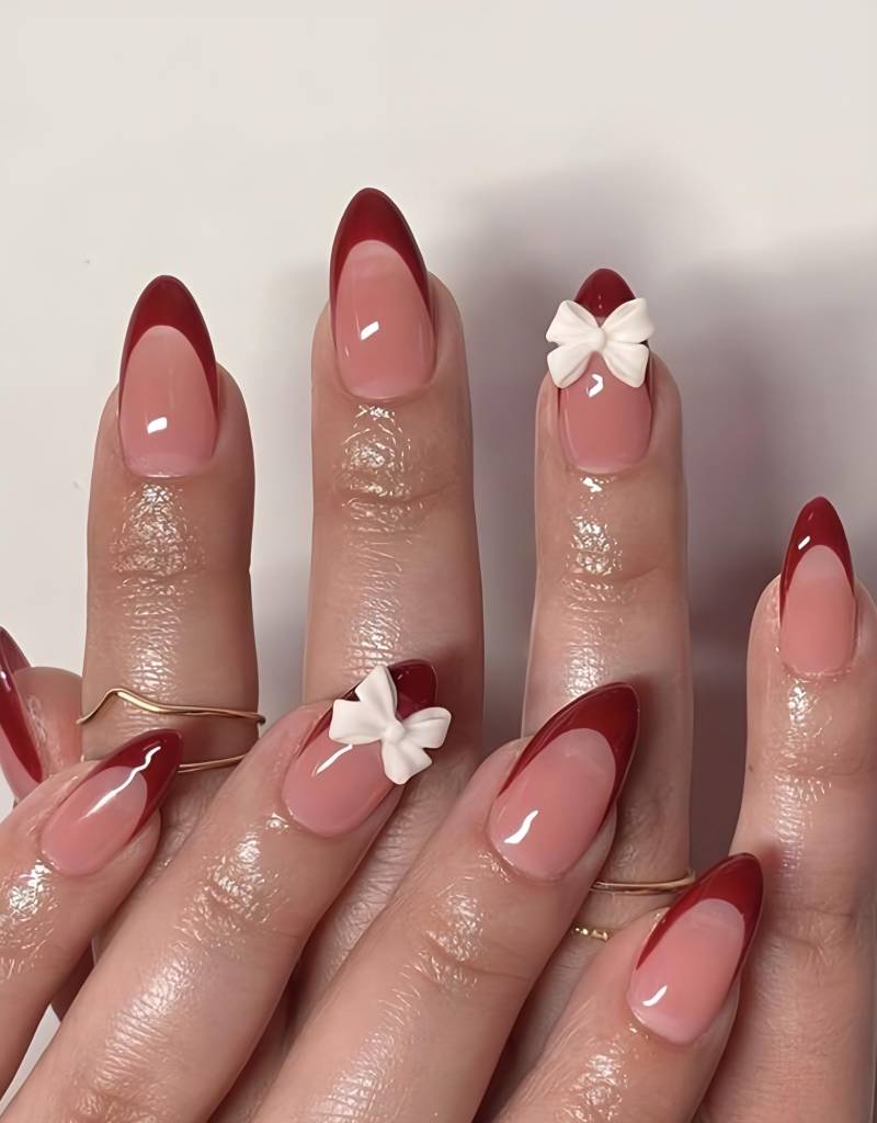 Red Bow French Tips - 3D Selbstgemachte Press-On Nägel Red Bow French Tips - 3D Selbstgemachte Press-On Nägel von nailauraDE