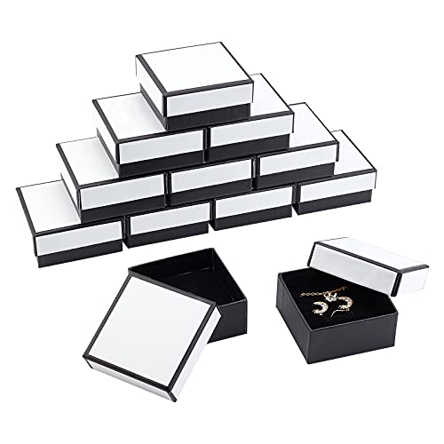 nbeads 16 Stück Karton Schmuckschatullen, White Paper Boxen Set Geschenkboxen Mit Schwammmatte Für Armband Halskette Ohrring Anhänger Schmuck, 7.7x7.7x3.6 cm nbeads 16 Stück Karton Schmuckschatullen, White Paper Boxen Set Geschenkboxen Mit Schwammmatte Für Armband Halskette Ohrring Anhänger Schmuck, 7.7x7.7x3.6 cm von nbeads