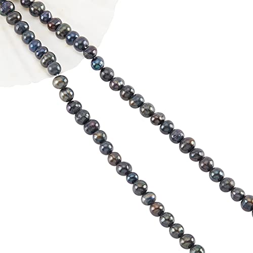 nbeads 2 Stränge Ca. 112 Stück Natürliche Kultivierte Süßwasserperlen, 7~8 mm Schwarz Gefärbte Kartoffel Süßwasserperle Lose Zuchtperlen Charm Perlen für Perlen Ohrring Armband Schmuck Herstellen nbeads 2 Stränge Ca. 112 Stück Natürliche Kultivierte Süßwasserperlen, 7~8 mm Schwarz Gefärbte Kartoffel Süßwasserperle Lose Zuchtperlen Charm Perlen für Perlen Ohrring Armband Schmuck Herstellen von nbeads
