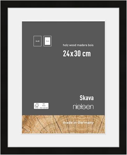 nielsen Bilderrahmen mit Passepartout, 24 x 30 cm, Holz, Schwarz, Rahmen zum Aufhängen im Hoch- & Querformat, Echtglas, Skava nielsen Bilderrahmen mit Passepartout, 24 x 30 cm, Holz, Schwarz, Rahmen zum Aufhängen im Hoch- & Querformat, Echtglas, Skava von nielsen
