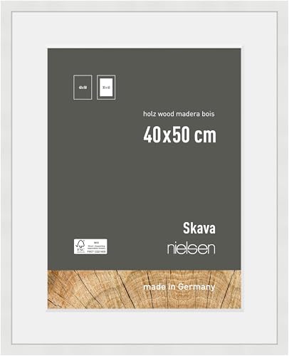 nielsen Bilderrahmen mit Passepartout, 40 x 50 cm, Holz, Weiß, Posterrahmen zum Aufhängen im Hoch- & Querformat, Echtglas, Skava nielsen Bilderrahmen mit Passepartout, 40 x 50 cm, Holz, Weiß, Posterrahmen zum Aufhängen im Hoch- & Querformat, Echtglas, Skava von nielsen