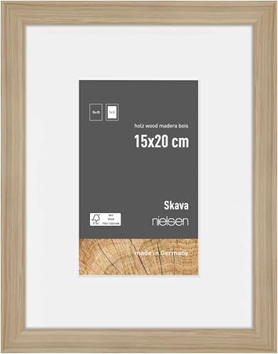 nielsen Bilderrahmen mit Passepartout, 15 x 20 cm, Holz, Eiche, Fotorahmen zum Auftstellen und Aufhängen im Hoch- & Querformat, Echtglas, Skava nielsen Bilderrahmen mit Passepartout, 15 x 20 cm, Holz, Eiche, Fotorahmen zum Auftstellen und Aufhängen im Hoch- & Querformat, Echtglas, Skava von nielsen