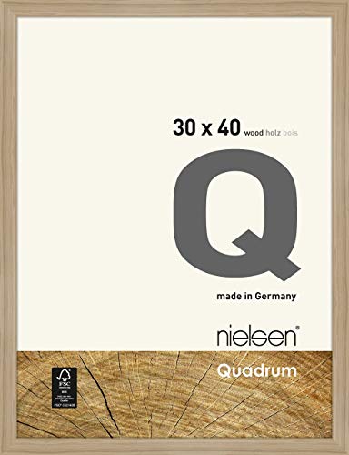 nielsen Bilderrahmen, 30 x 40 cm, Holz, Eiche Natur, Fotorahmen zum Aufhängen im Hoch- & Querformat, Echtglas, Quadrum nielsen Bilderrahmen, 30 x 40 cm, Holz, Eiche Natur, Fotorahmen zum Aufhängen im Hoch- & Querformat, Echtglas, Quadrum von nielsen
