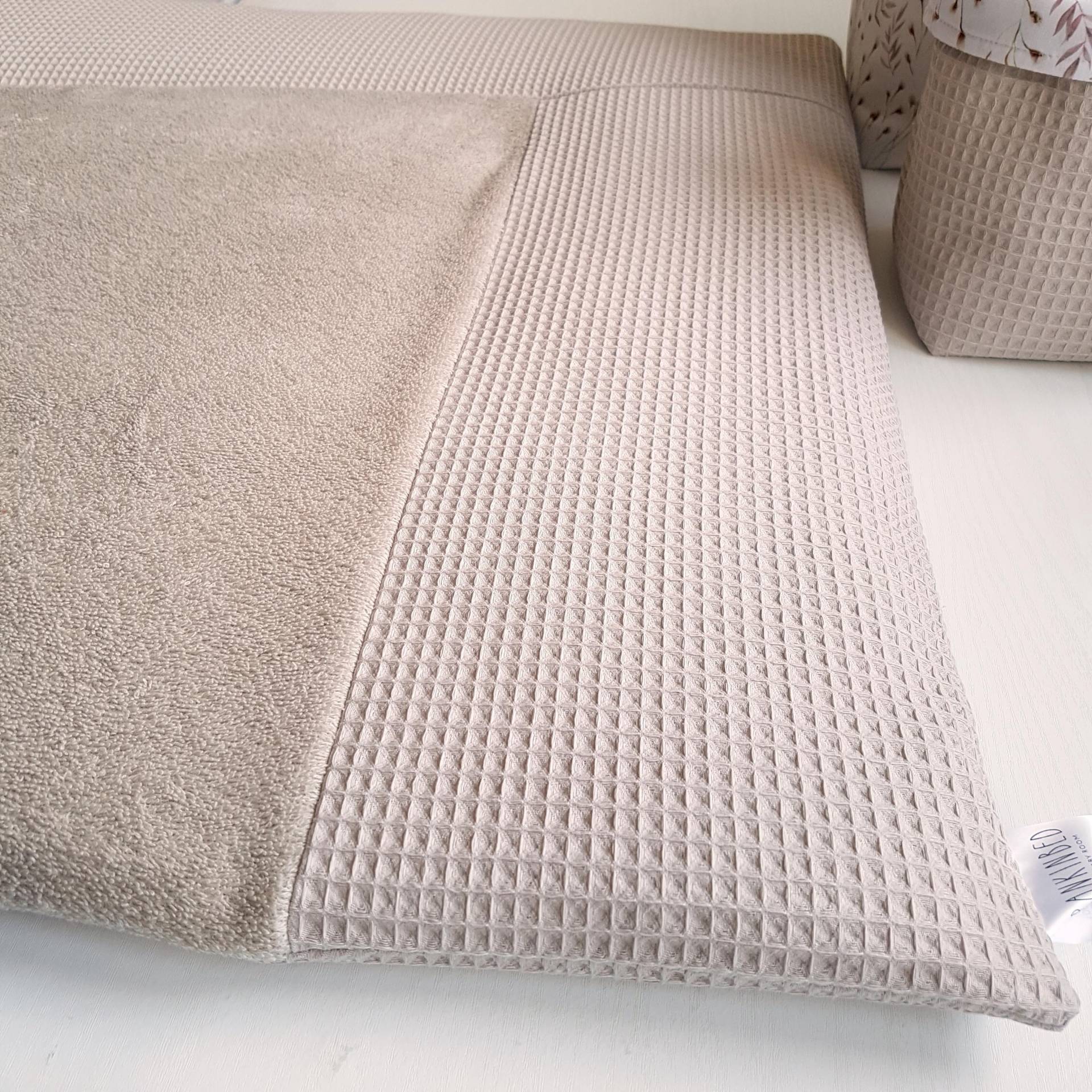 Wickelauflagenbezug Taupe Bezug Für Wickelauflage Mint Creme Beige Wickelunterlage Waffelpique Frottee Wickelauflagenbezug Taupe Bezug Für Wickelauflage Mint Creme Beige Wickelunterlage Waffelpique Frottee von pankinbed