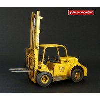 American forklift von plusmodel