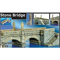 Steinbrücke von plusmodel