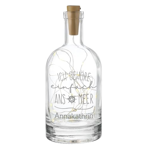 polar-effekt LED Deko Leuchtflasche aus Glas mit personalisierter Gravur - Dekoflasche mit Lichterkette - Geschenk für Männer und Frauen polar-effekt LED Deko Leuchtflasche aus Glas mit personalisierter Gravur - Dekoflasche mit Lichterkette - Geschenk für Männer und Frauen von polar-effekt