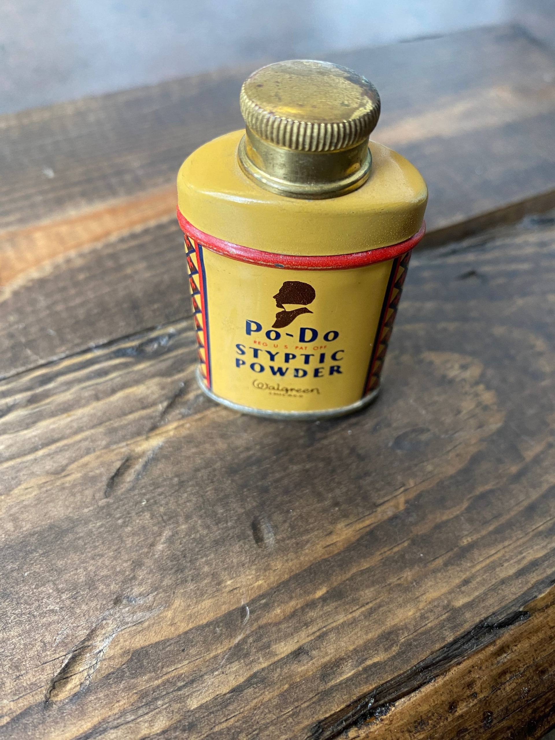 Po-Do Styptic Puderbehälter Po-Do Styptic Puderbehälter von retrievevintage