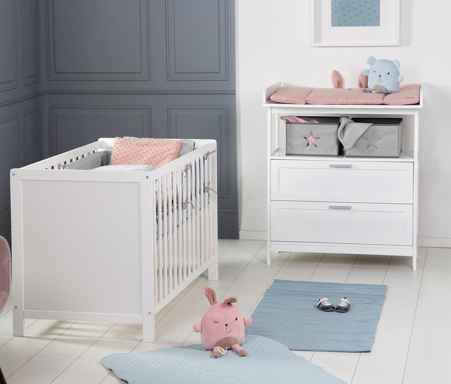 roba Kinderzimmer-Set Bett und Kommode - 87x75x100cm - weiß - Holz / Kunststoff / Holz roba Kinderzimmer-Set Bett und Kommode - 87x75x100cm - weiß - Holz / Kunststoff / Holz von roba