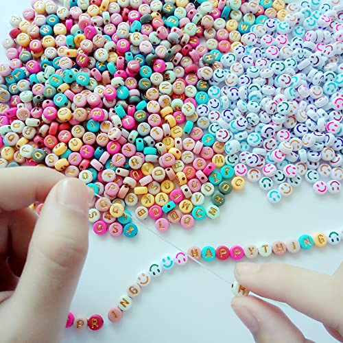 Buchstabenperlen zum Auffädeln 4x7mm 1000pcs Buchstaben Perlen Gold A-Z + 500pcs Smiley Perlen Perlenset Rund Bastelnperlen Kinder DIY Bastelset für Schmuck Basteln Armbänder Ohrringe Halsketten Buchstabenperlen zum Auffädeln 4x7mm 1000pcs Buchstaben Perlen Gold A-Z + 500pcs Smiley Perlen Perlenset Rund Bastelnperlen Kinder DIY Bastelset für Schmuck Basteln Armbänder Ohrringe Halsketten von rumitpan