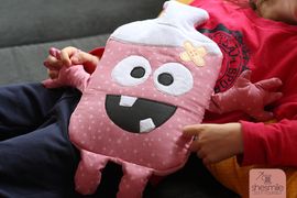 Wärmflaschenbezug "Theo Tröster" Wärmflaschenbezug "Theo Tröster" von shesmile