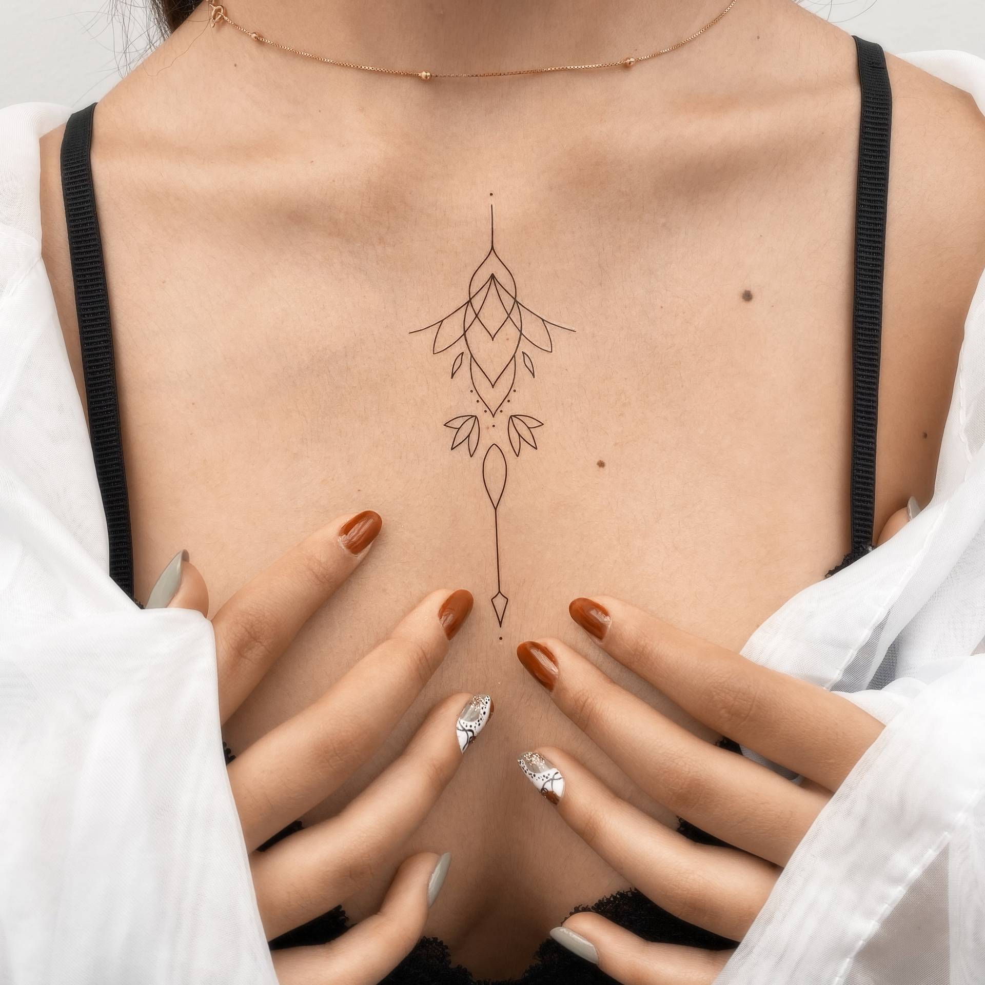 Fine Line Ornamentale Lotusblume Temporäres Tattoo | 3Er Set von smalltattoos