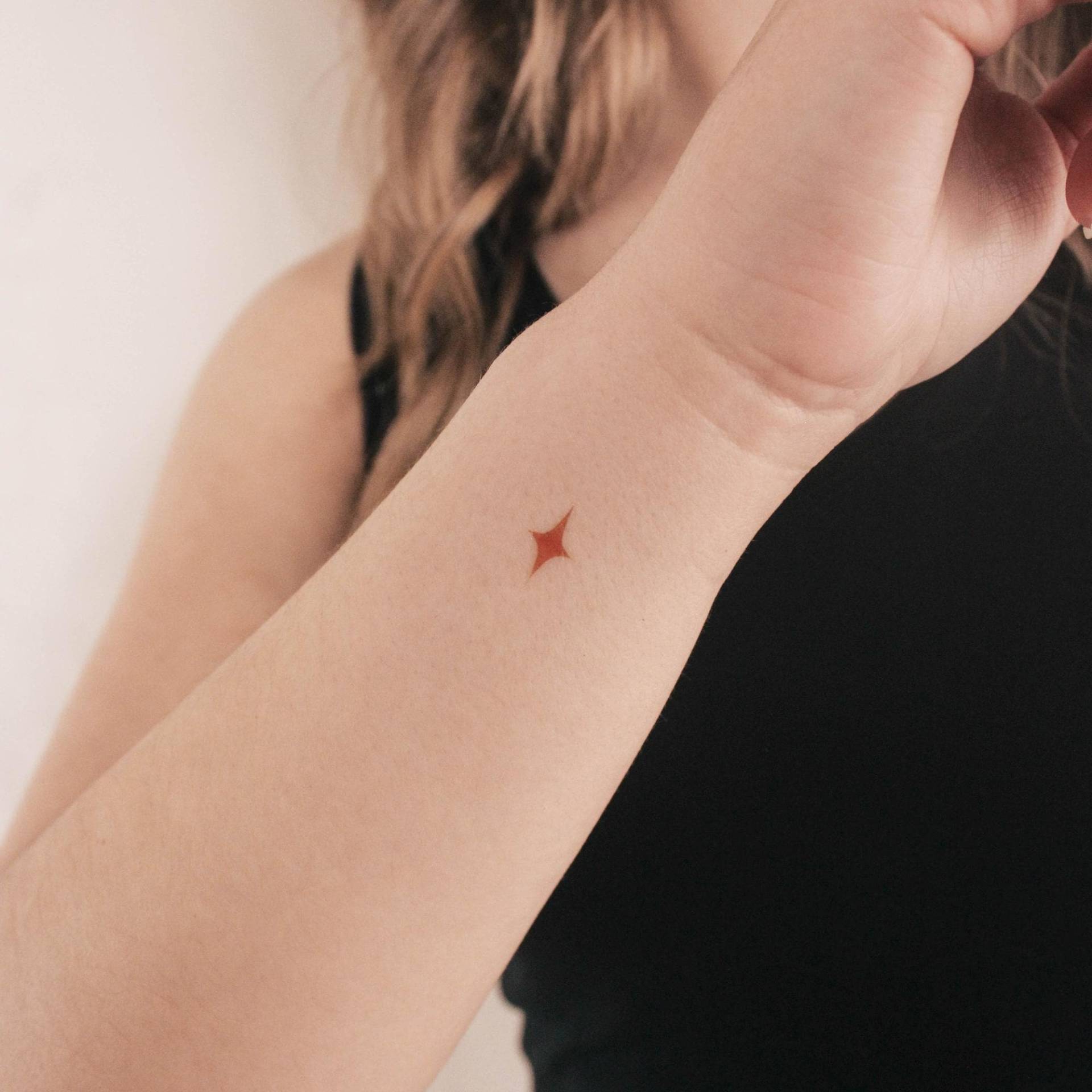 Gelber Norden Stern Temporäres Tattoo Von Zihee | 3Er Set Gelber Norden Stern Temporäres Tattoo Von Zihee | 3Er Set von smalltattoos