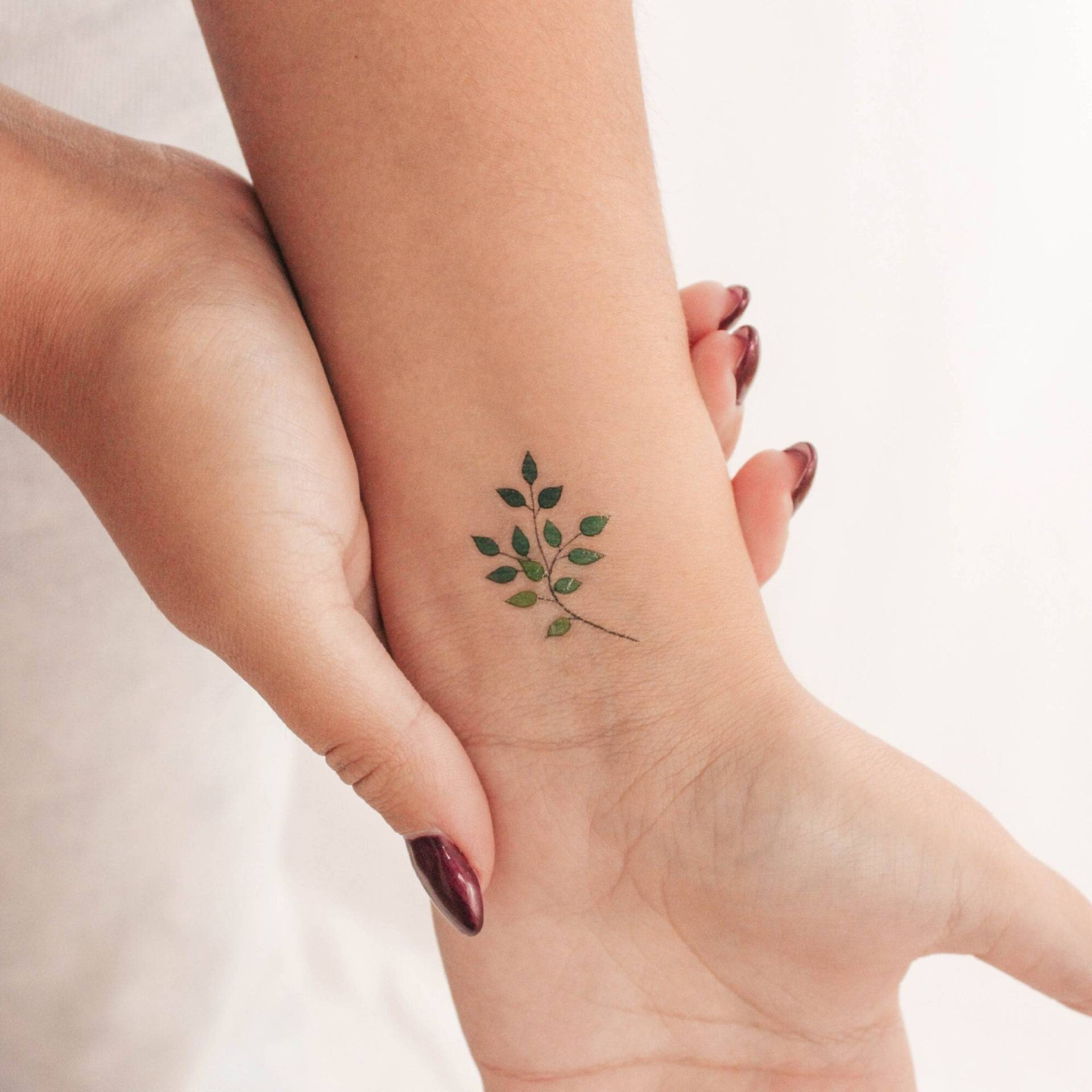 Grüne Blätter Temporäres Tattoo Von Zihee | 3Er Set von smalltattoos