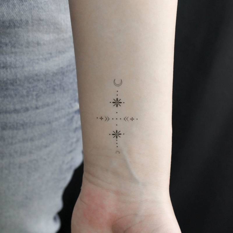 Kleines Dekoratives Handgelenk Stück Temporäres Tattoo | 3Er Set von smalltattoos